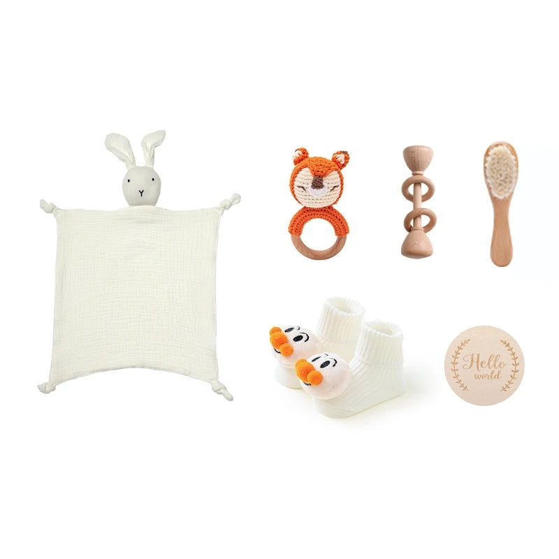 7 PCS Baby Shower Gift Set – Double-Sided Cotton Blanket, Bath Accessories & Wooden Crochet Rattle
