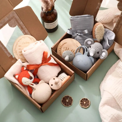 7PCS Baby Gift Set – Cotton Blanket, Towel, Bibs & Toys