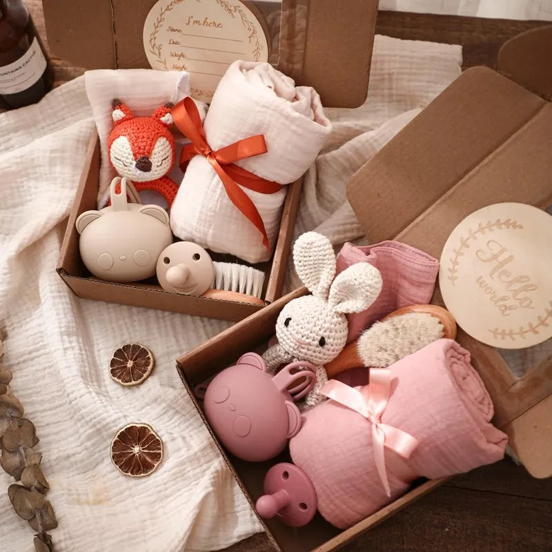 7PCS Baby Gift Set – Cotton Blanket, Towel, Bibs & Toys